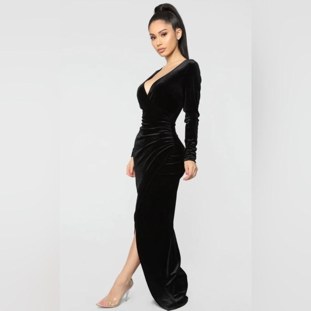 Fashion Nova Black Velvet Dress